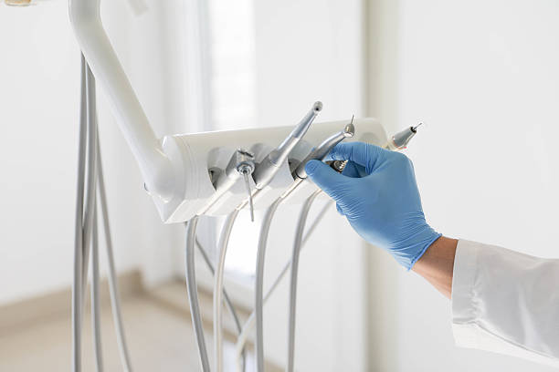24/7 Emergency Dental Implants experts in Old Hill, CT